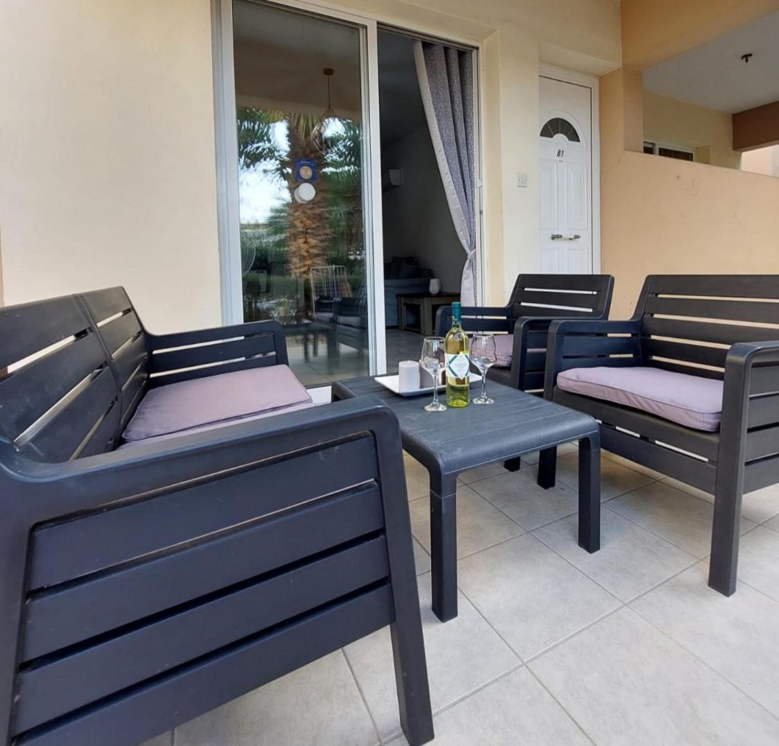 Joanne'S Cosy 1 Bdrm Apt Paphos Eksteriør bilde